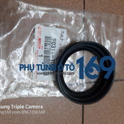Phớt láp sau ngoài Toyota Hilux