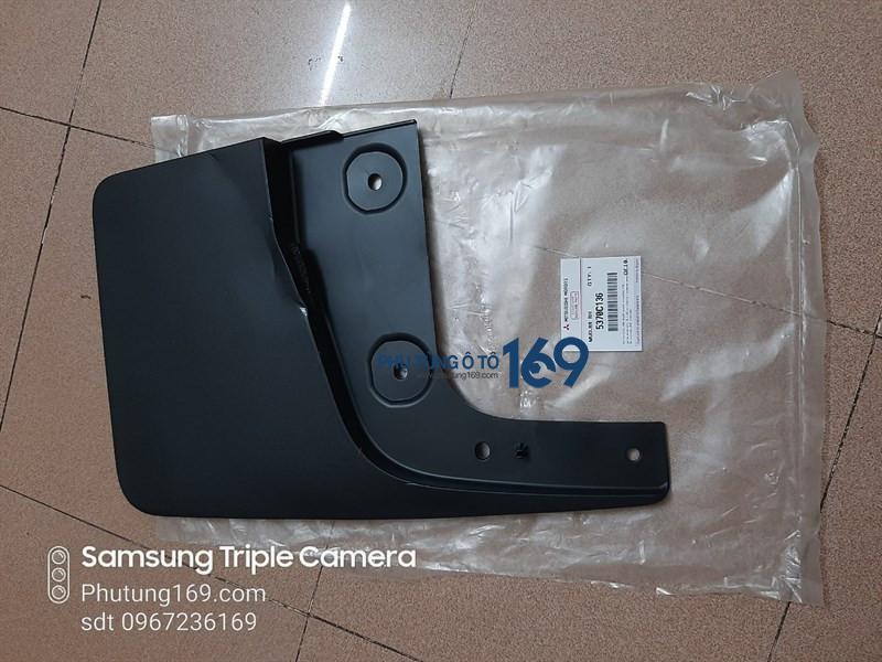 Chắn bùn bánh Mitsubishi Triton Chắn bùn bánh Mitsubishi Triton