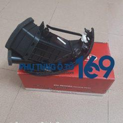 Cửa gió điều hòa phải Kia Cerato