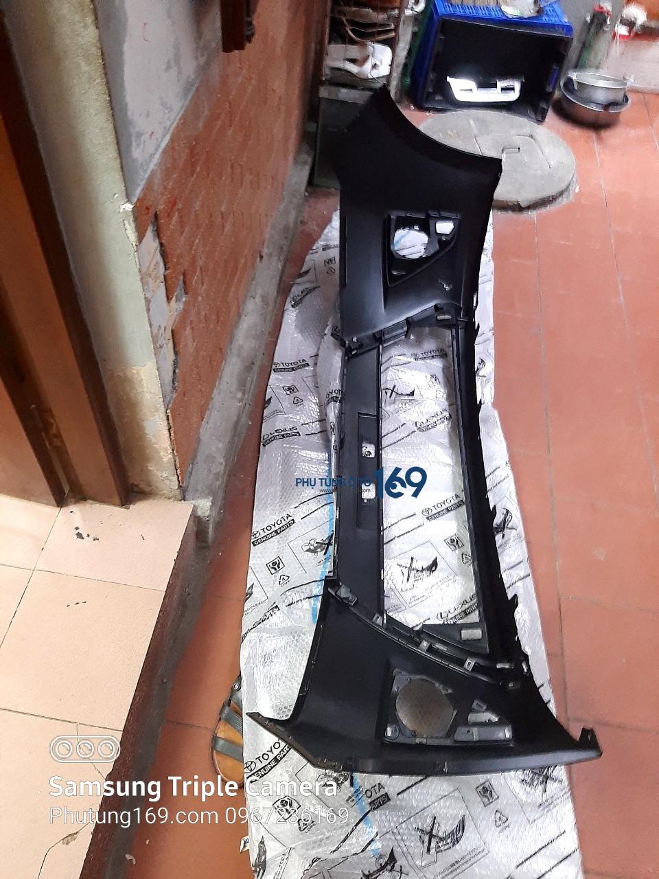 Ba đờ xốc trước Toyota Yaris Ba đờ xốc trước Toyota Yaris