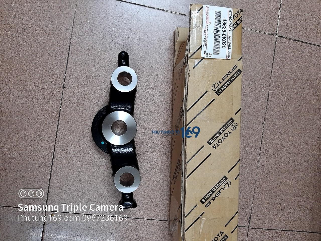 Tai bắt rotuyn lái Toyota Hilux Tai bắt rotuyn lái Toyota Hilux