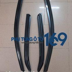 Vè che mưa Toyota Altis