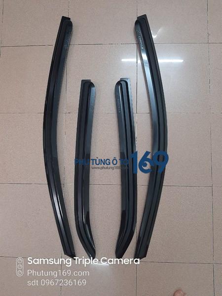 Vè che mưa Toyota Altis Vè che mưa Toyota Altis