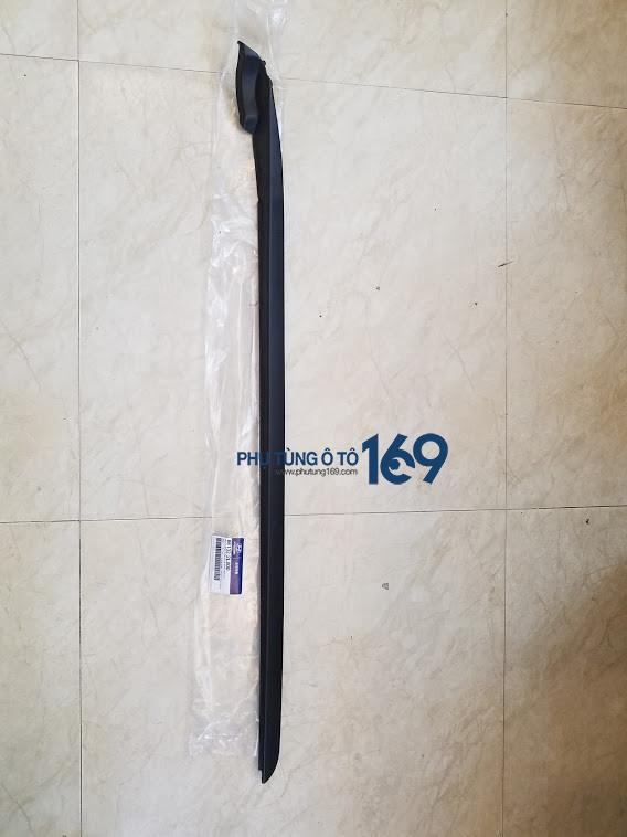 Nẹp góc kính chắn gió Hyundai I30 Nẹp góc kính chắn gió Hyundai I30