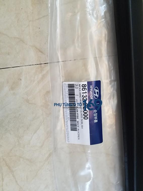 Nẹp góc kính chắn gió Hyundai I30 Nẹp góc kính chắn gió Hyundai I30