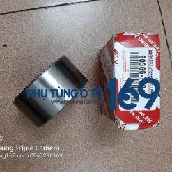 Bi may ơ sau Toyota Hilux