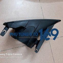 Ốp đèn gầm Isuzu Dmax