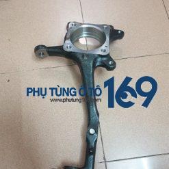 Ngõng may ơ trước phải Toyota Fortuner