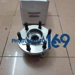 Bi may ơ trước Navara