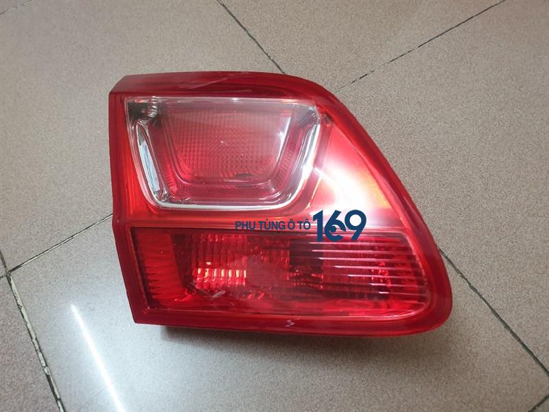 Đèn hậu miếng trong Cruze Đèn hậu miếng trong Cruze