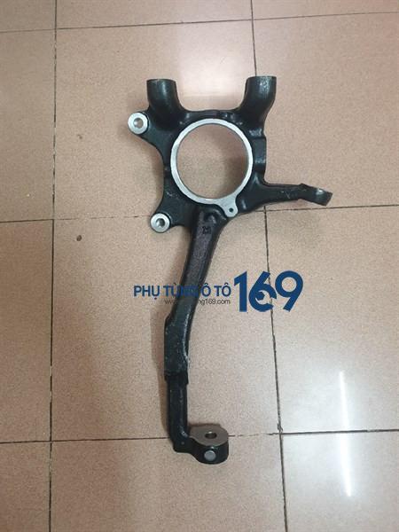 Ngõng may ơ trước phải Toyota Fortuner Ngõng may ơ trước phải Toyota Fortuner