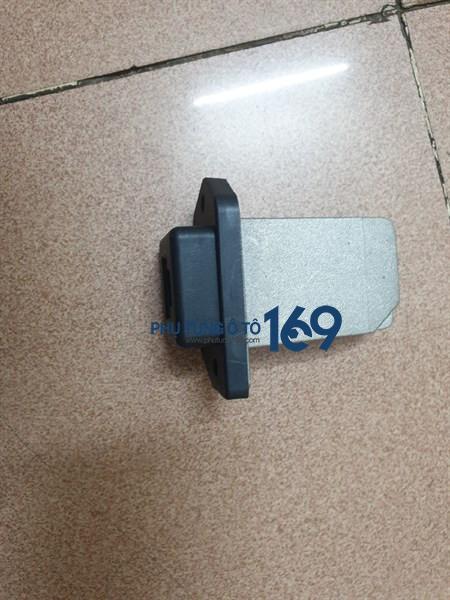 Trở quạt điều hòa Dmax Trở quạt điều hòa Dmax