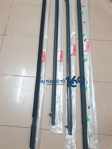 Nẹp chân kính trước lái cánh cửa Civic Nẹp chân kính trước lái cánh cửa Civic