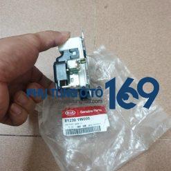 Cơ cấu khóa cốp hậu Rio