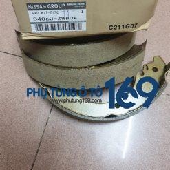 Má phanh sau Livina