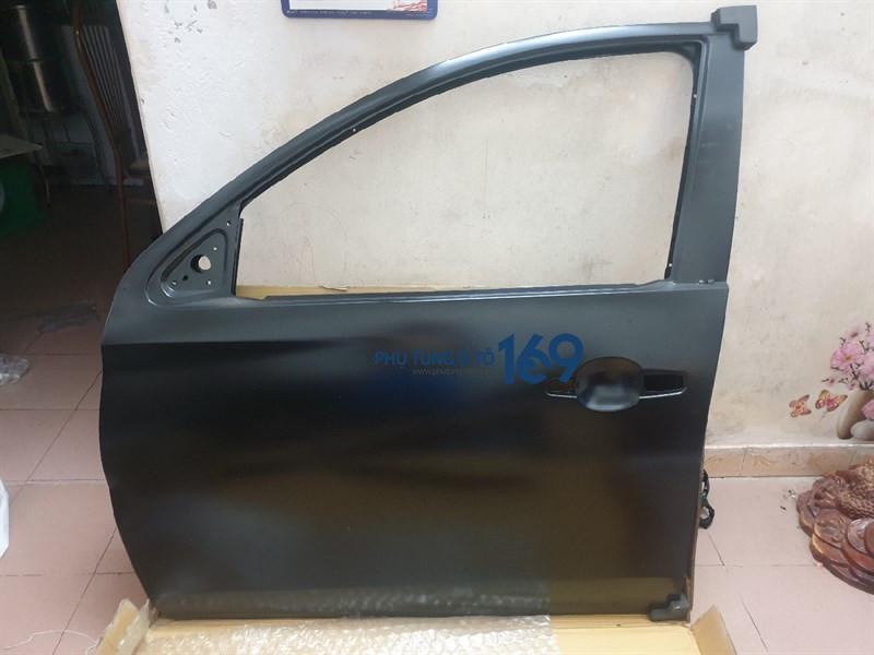 Cánh cửa sau Triton Cánh cửa sau Triton