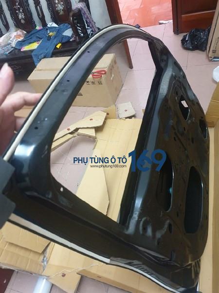 Cánh cửa sau Triton Cánh cửa sau Triton