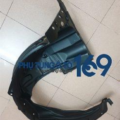 Chắn bùn lòng dè Attrage