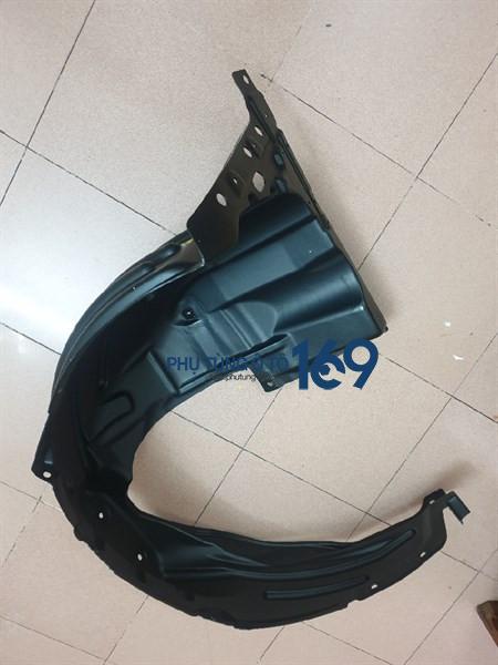 Chắn bùn lòng dè Attrage Chắn bùn lòng dè Attrage