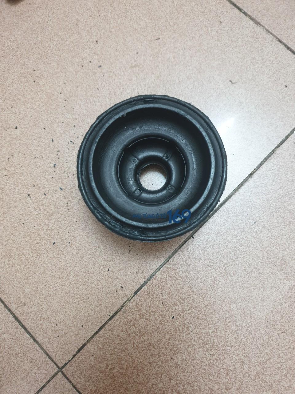 Bát bèo giảm xóc trước Vios Bát bèo giảm xóc trước Vios