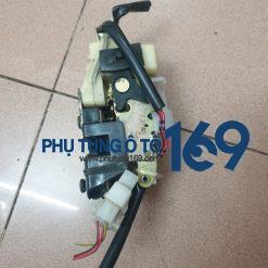 Khóa ngậm cửa Mazda 626