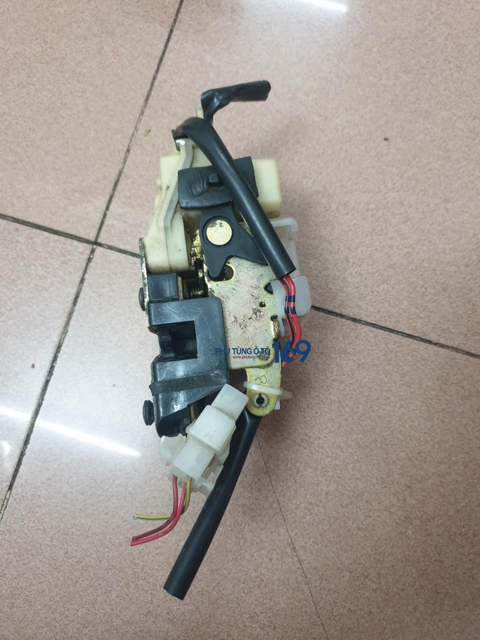 Khóa ngậm cửa Mazda 626 Khóa ngậm cửa Mazda 626