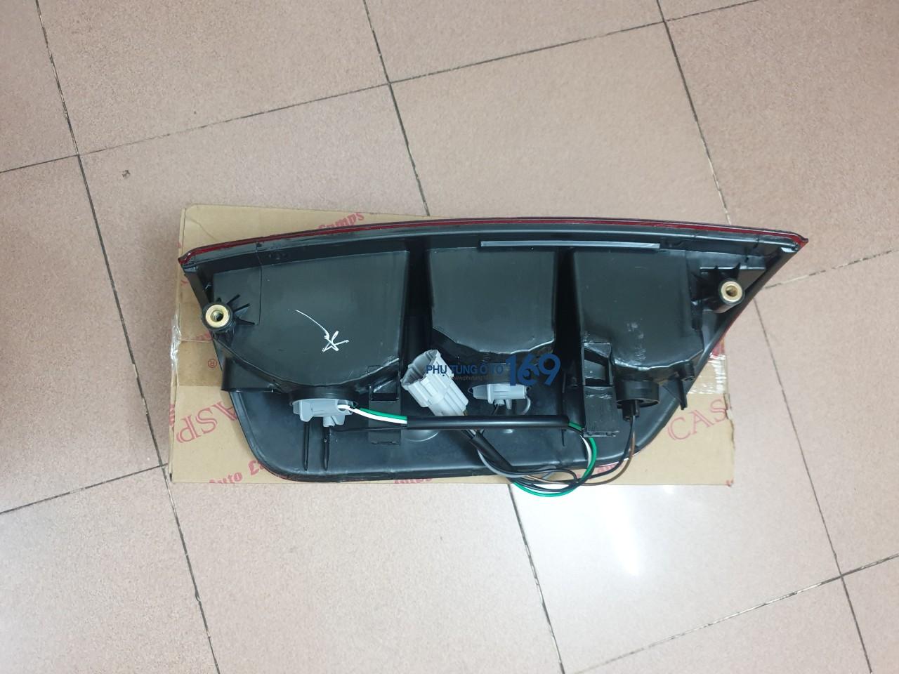 Đèn hậu phụ Navara Đèn hậu phụ Navara