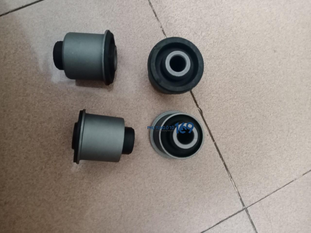 Cao su càng a trên Navara Cao su càng a trên Navara