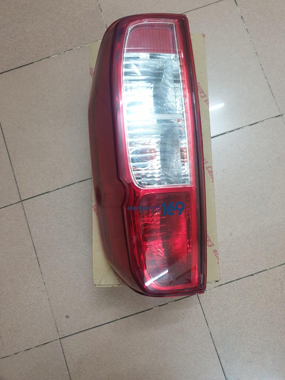 Đèn hậu phụ Navara Đèn hậu phụ Navara