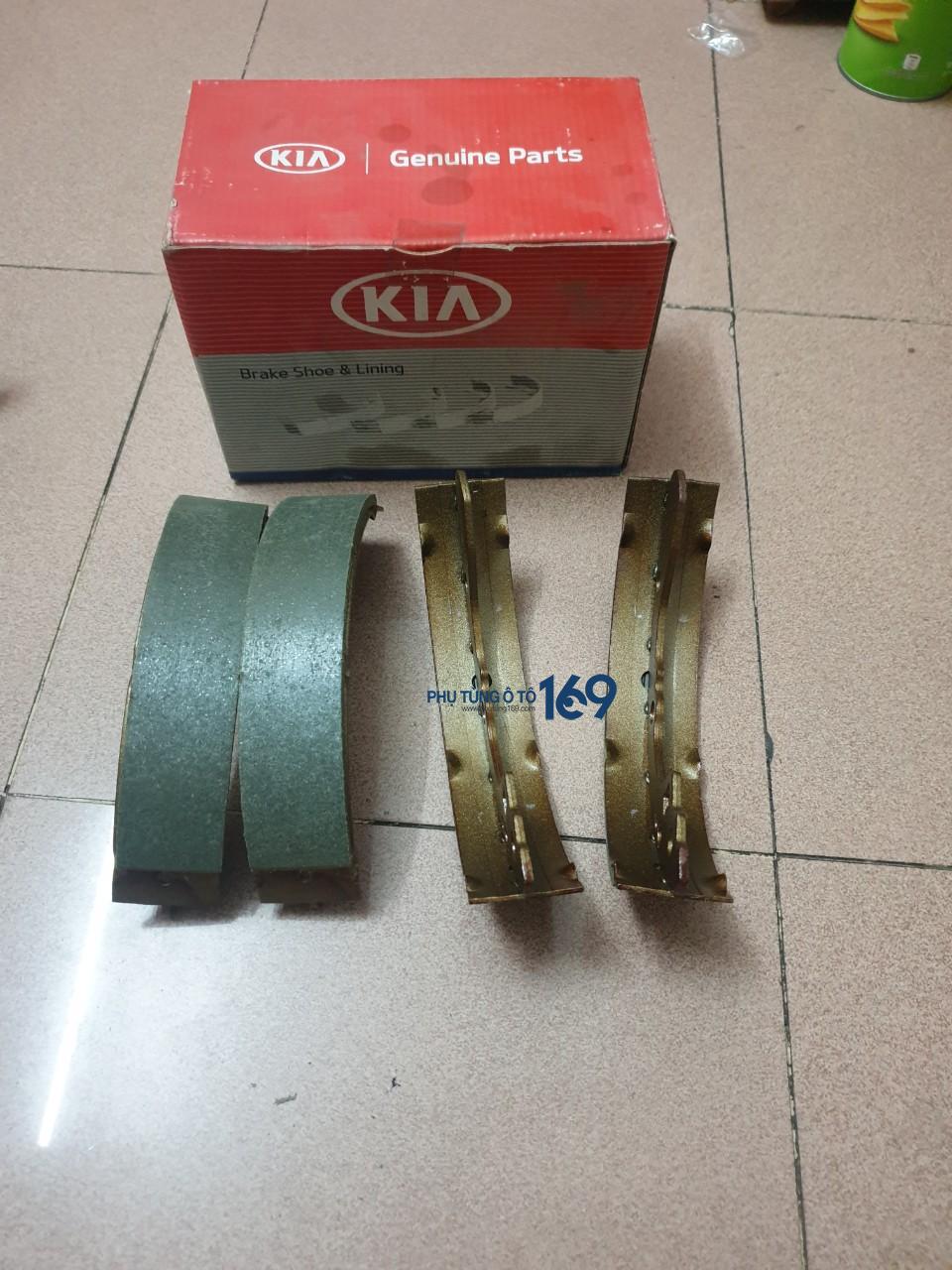 Guốc phanh sau Spectra Guốc phanh sau Spectra