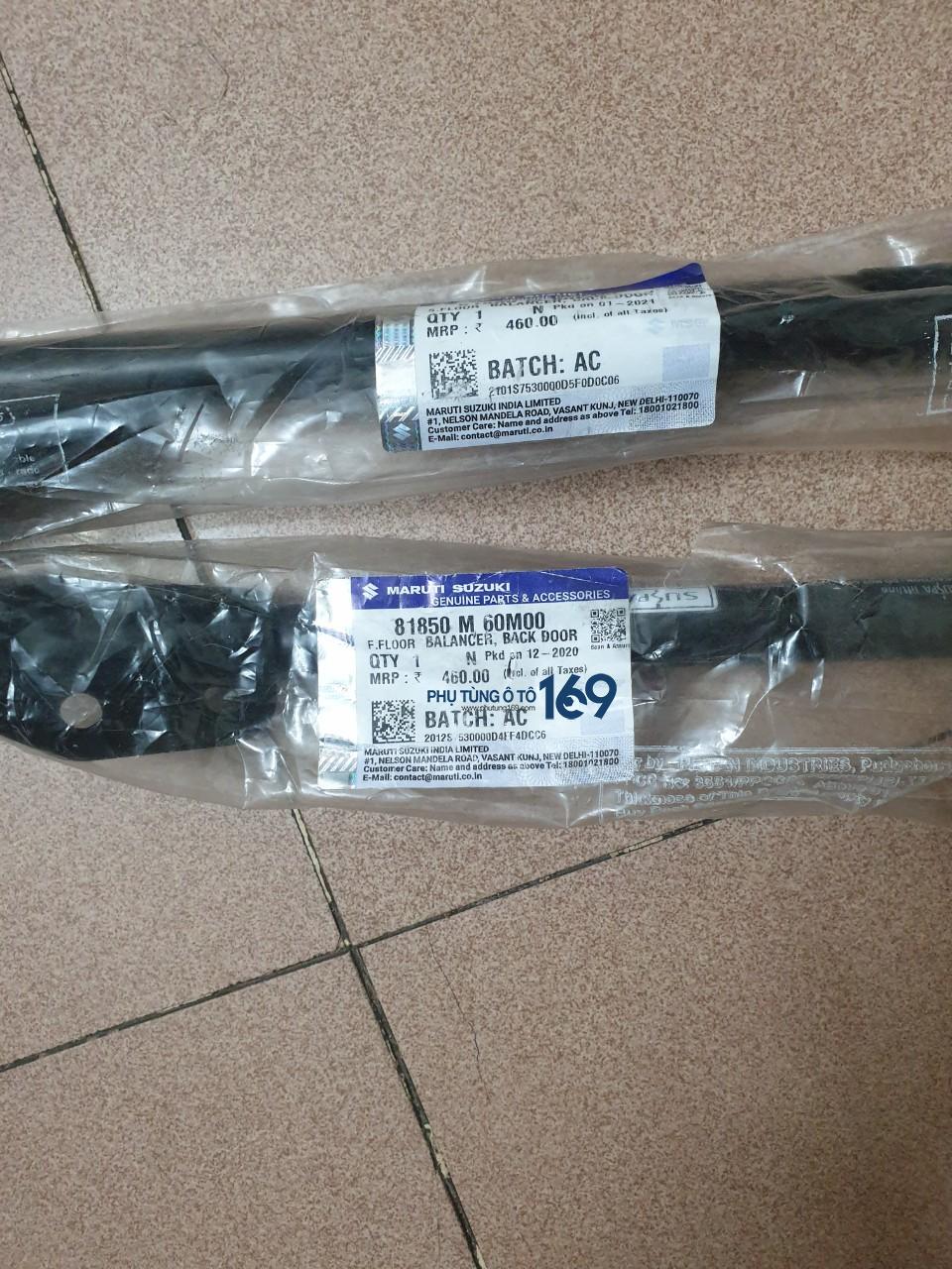 Ty chống cốp Ertiga Ty chống cốp Ertiga