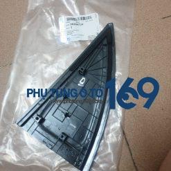 Ốp tam giác Lanos