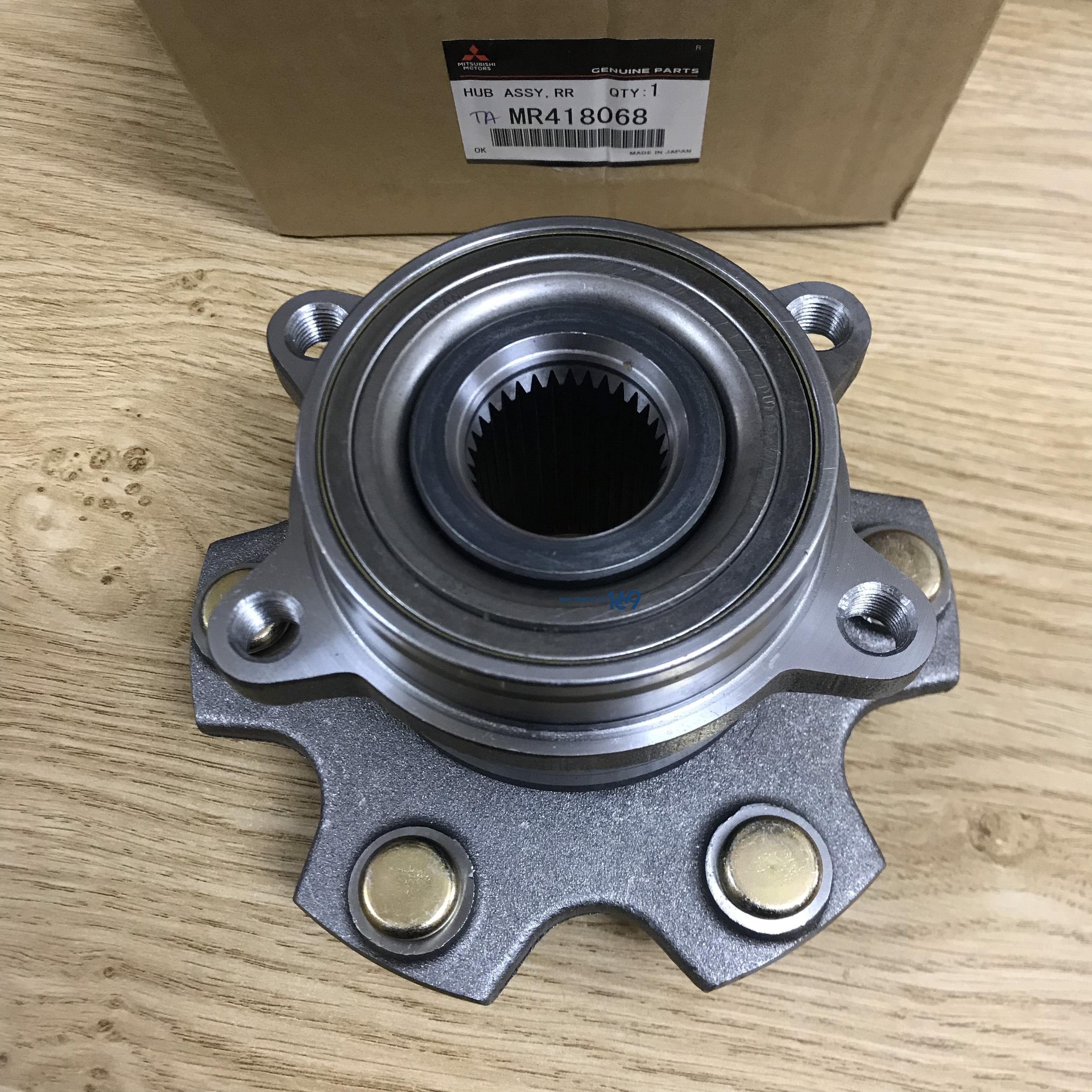 Bạc đạn sau Pajero V93 Bạc đạn sau Pajero V93