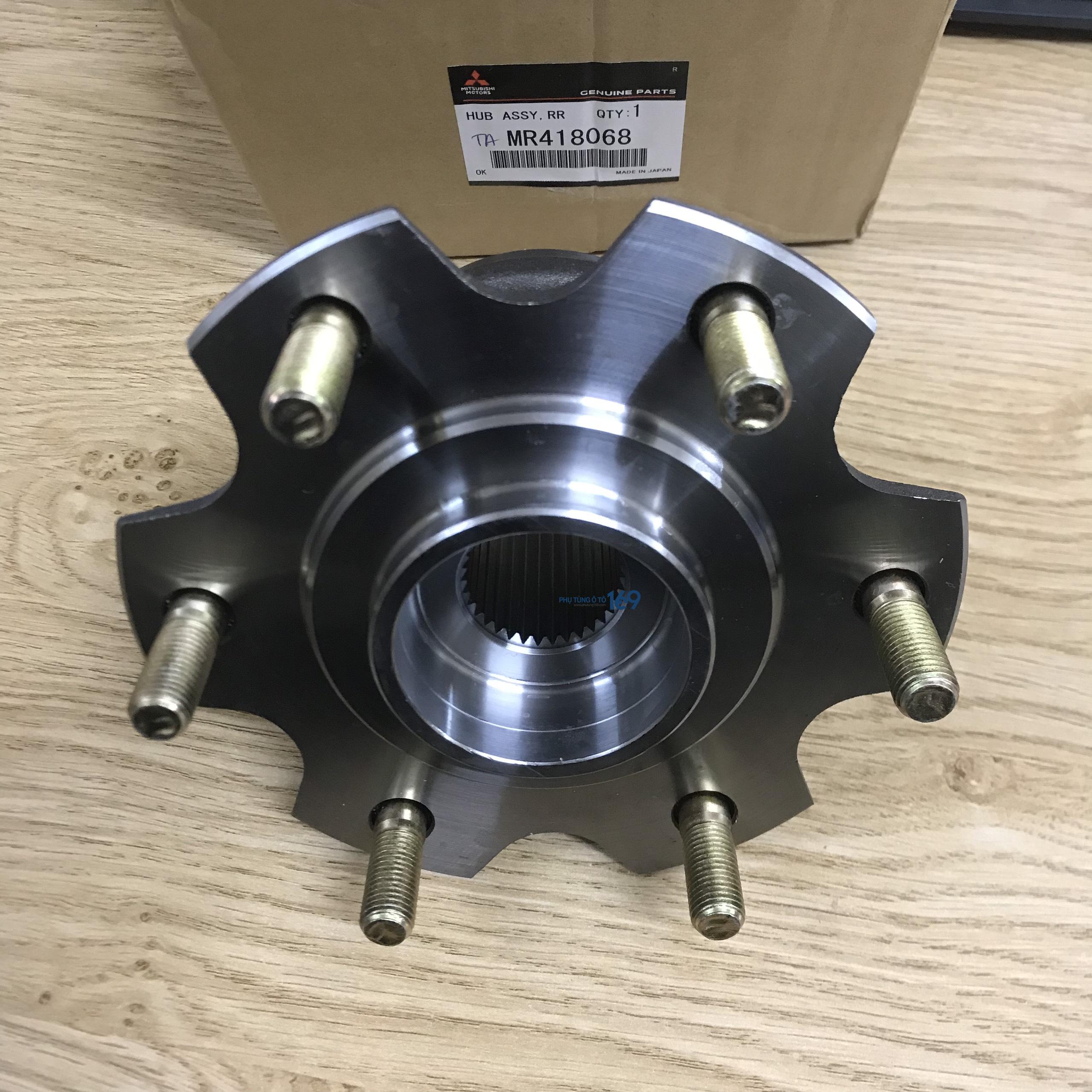 Bạc đạn sau Pajero V93 Bạc đạn sau Pajero V93