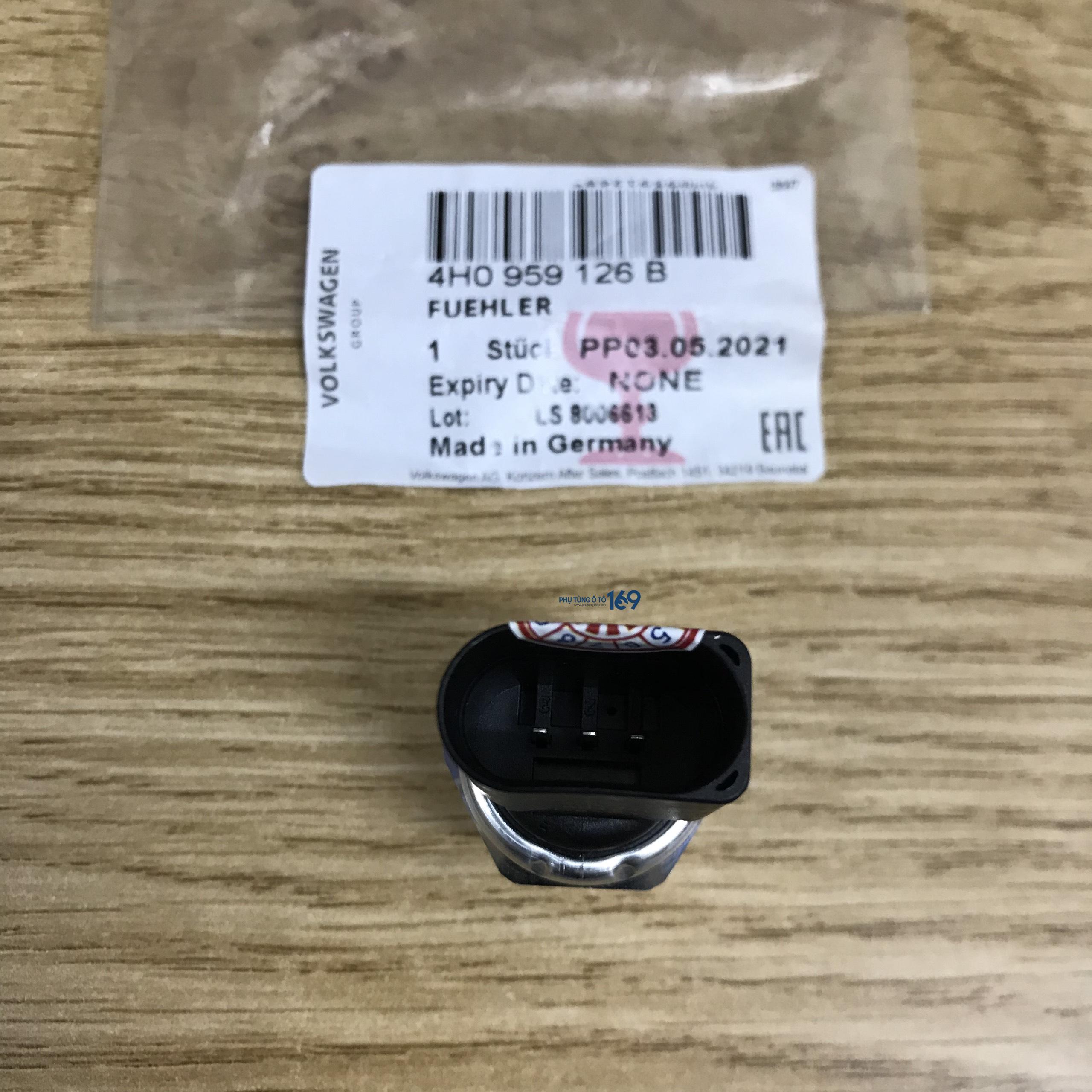 Cảm biến áp xuất điều hòa Audi Q5 Cảm biến áp xuất điều hòa Audi Q5