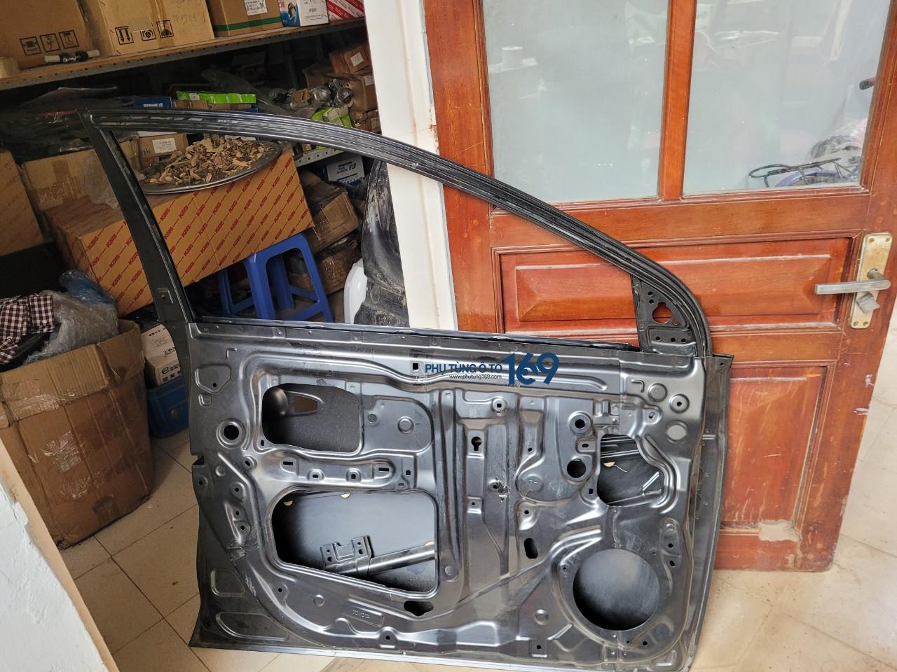 Cánh cửa trước lái Vios Cánh cửa trước lái Vios