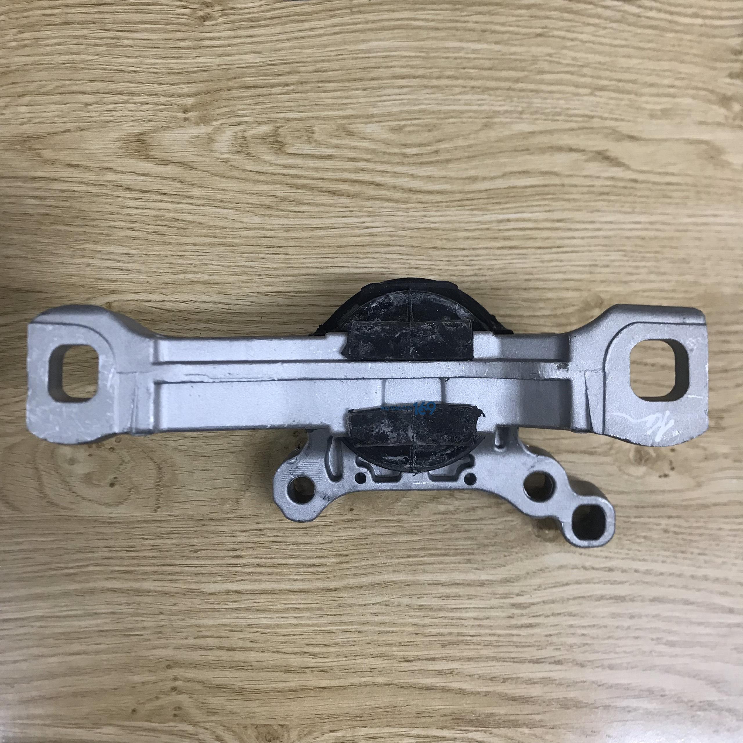 Chân Máy Focus Chân Máy Focus