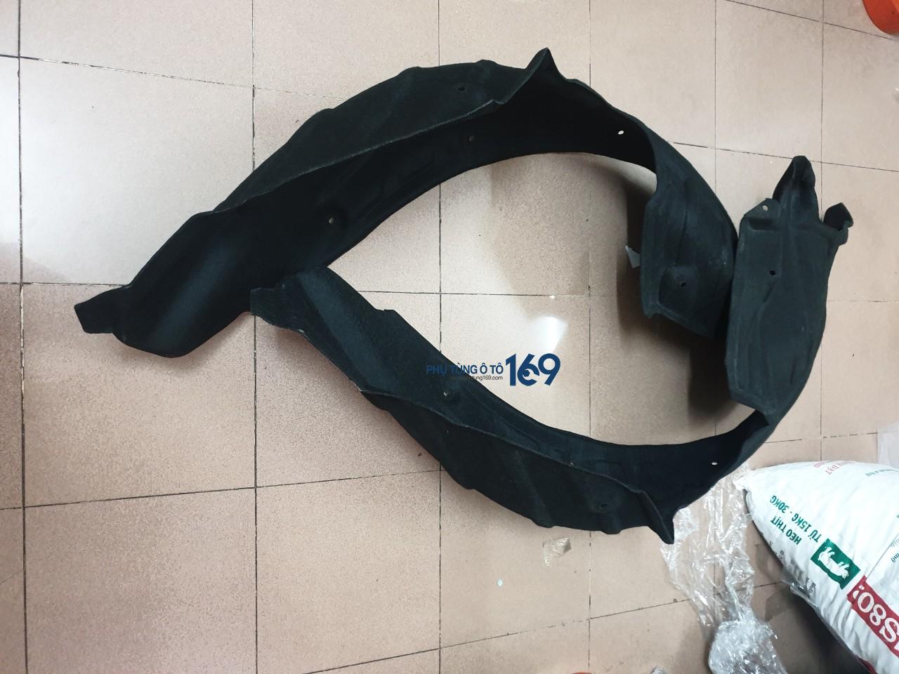 Chắn bùn lòng dè Camry Chắn bùn lòng dè Camry