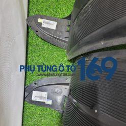 Chắn bùn lòng dè trước Accent