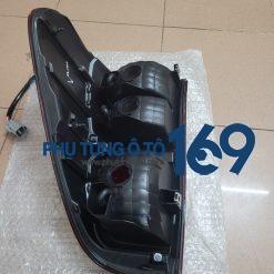 Đèn hậu lái Hilux