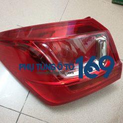 Đèn hậu ngoài Cruze