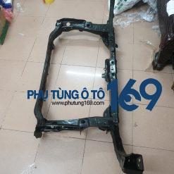 Khung xương đầu xe Civic