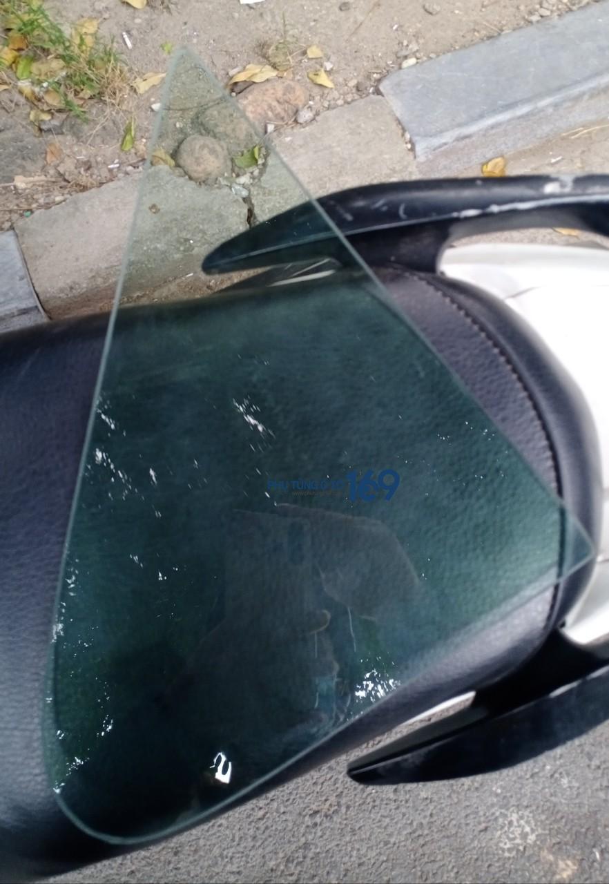 Kính tam giác Fortuner Kính tam giác Fortuner