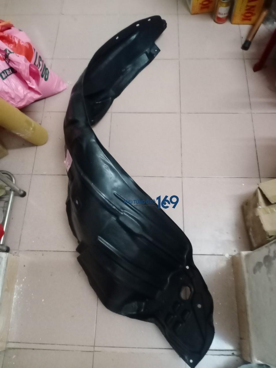 Lòng dè trái Civic Lòng dè trái Civic