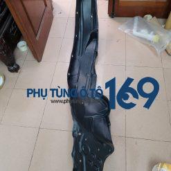 Lòng dè trước lái Civic