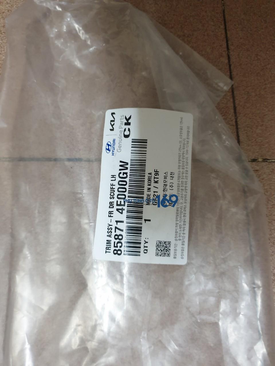 Nẹp sàn cửa Bongo 3 Nẹp sàn cửa Bongo 3