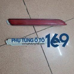 Phản quang sau Innova