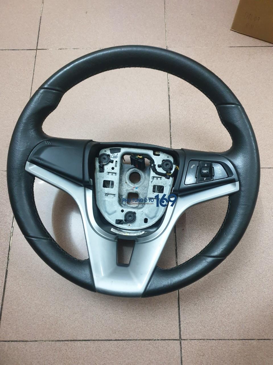 Vô lăng có phím tích hợp Cruze Vô lăng có phím tích hợp Cruze