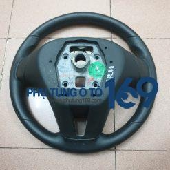 Vô lăng có phím tích hợp Cruze