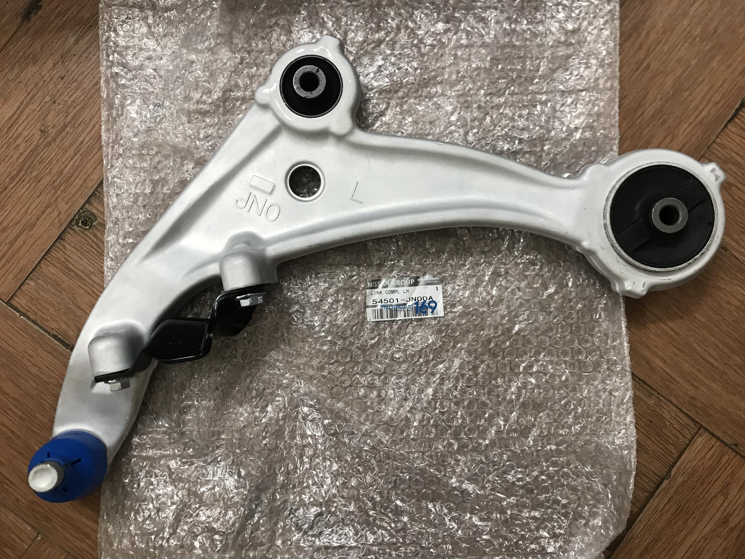 Càng A trái Teana Càng A trái Teana